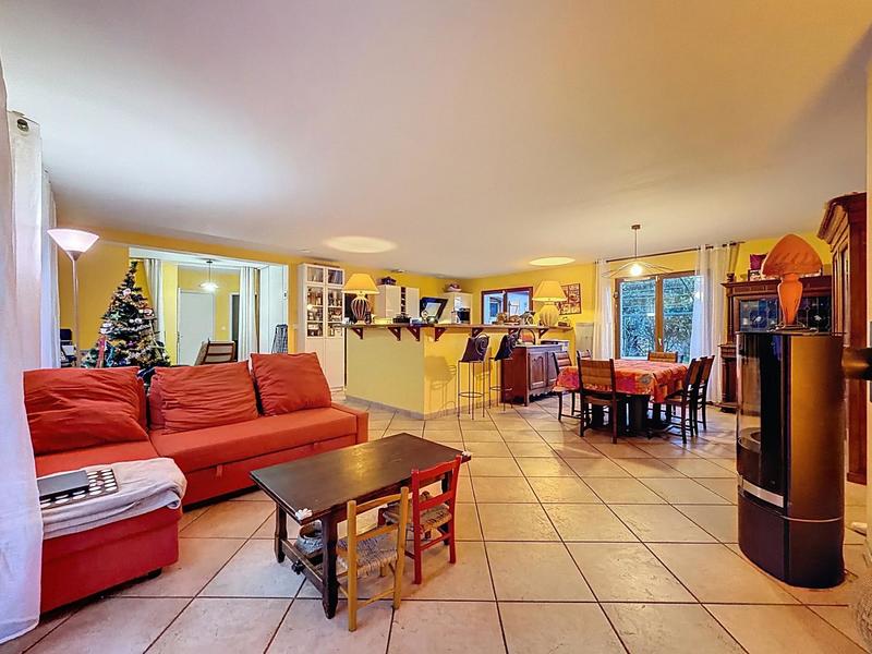 Maison - 160 m² - 6 pièces