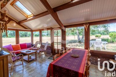 Maison - 203 m² - 8 pièces