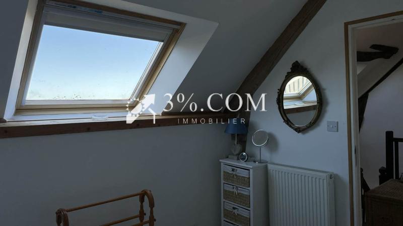 Maison en pierre - 202 m² - 9 pièces