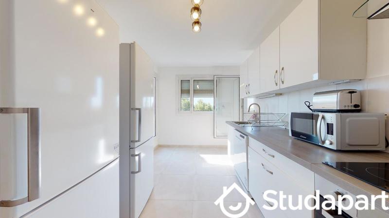 Chambre - 10 m² - 1 pièce