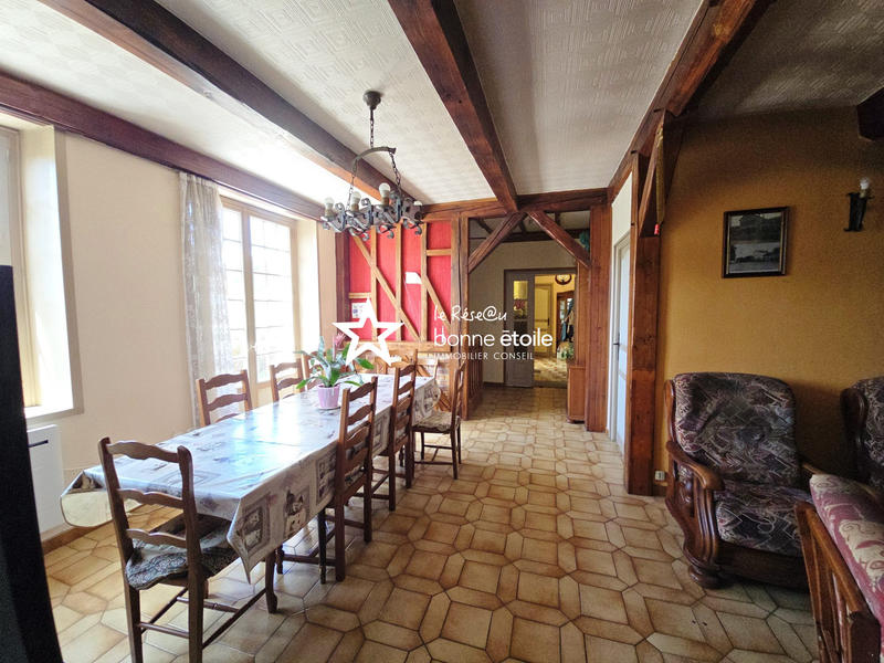 Villa - 155 m² - 8 pièces