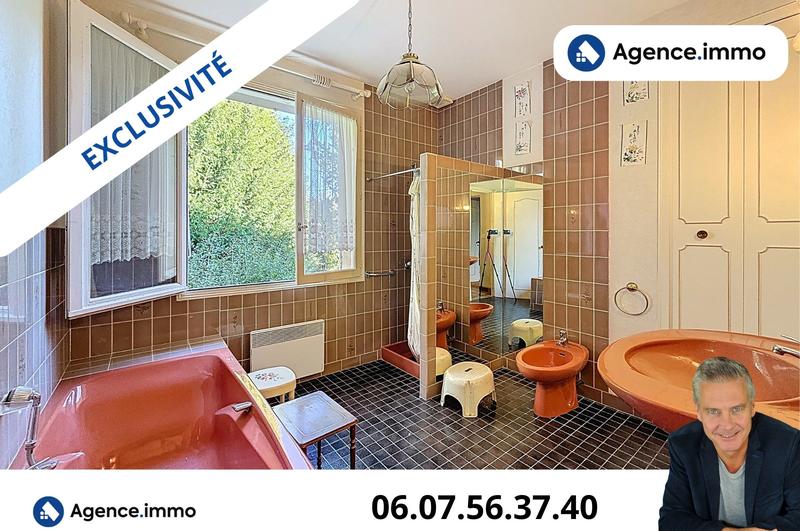 Maison ancienne - 258 m² - 8 pièces