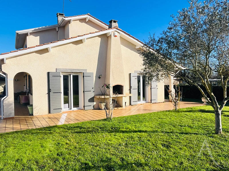 Maison - 135 m² - 5 pièces