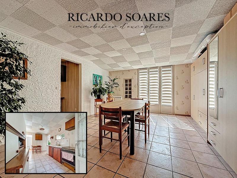 Maison - 218 m² - 8 pièces