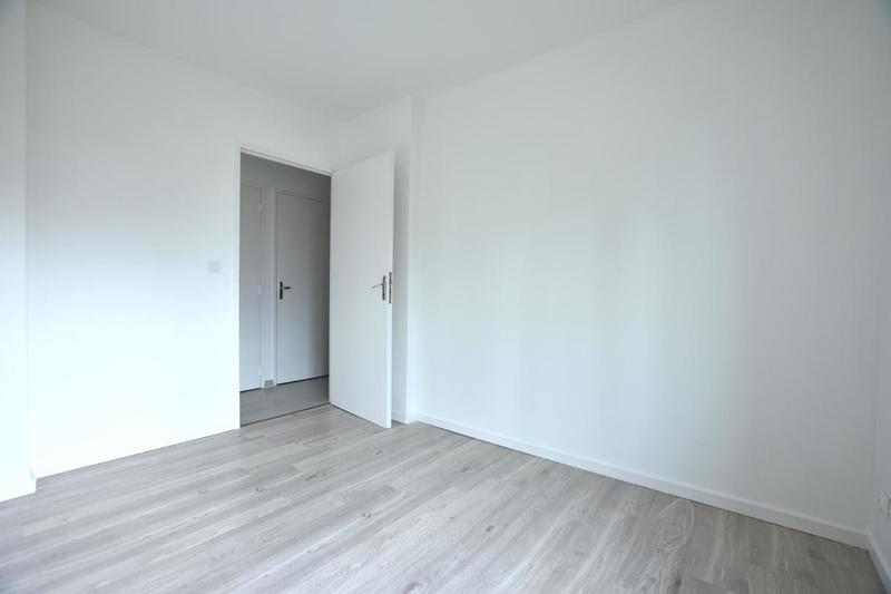 Appartement - 80 m² - 2 pièces