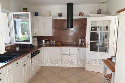 Villa - 143 m² - 5 pièces