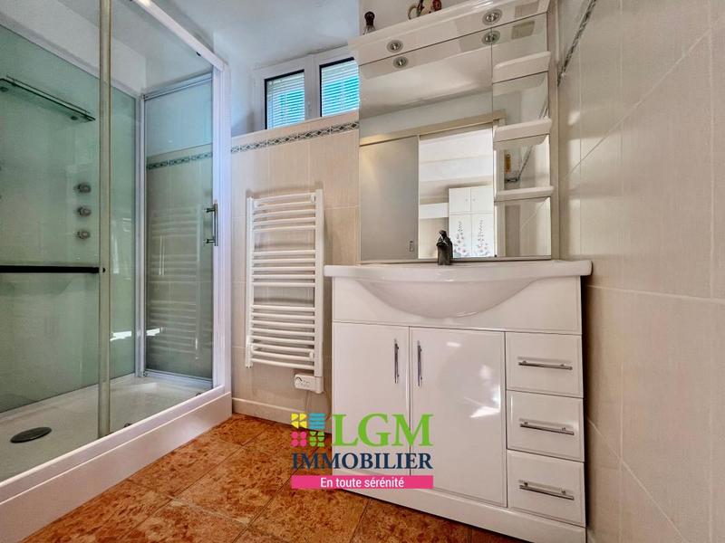 Maison en pierre - 88 m² - 4 pièces