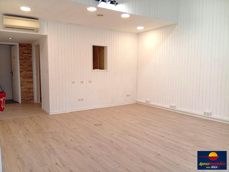 Fonds de commerce - Local commercial - 50 m²