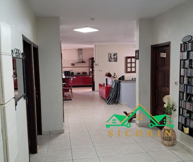 Maison - 173 m² - 7 pièces