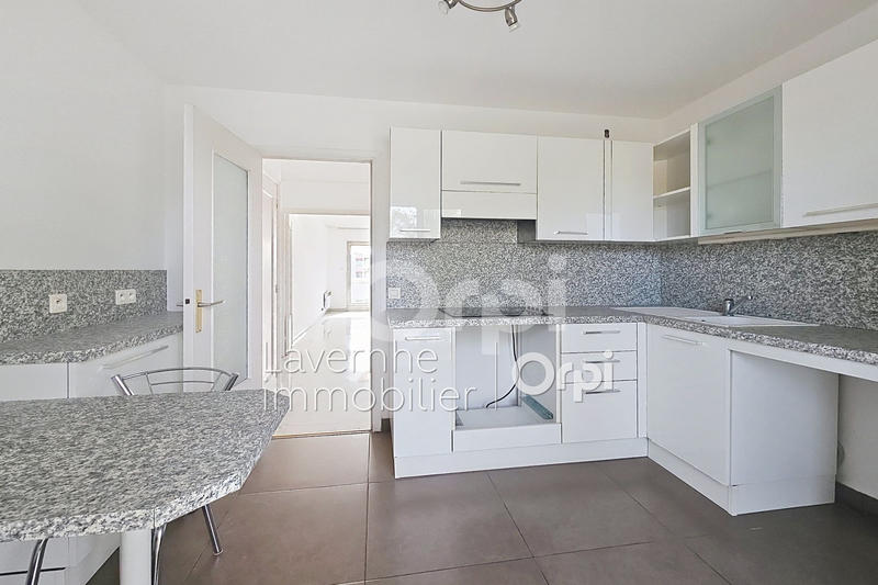 Appartement - 79 m² - 3 pièces