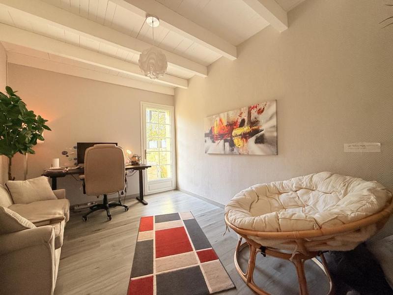 Propriété - 177 m² - 9 pièces