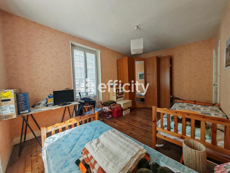 Maison - 92 m² - 4 pièces