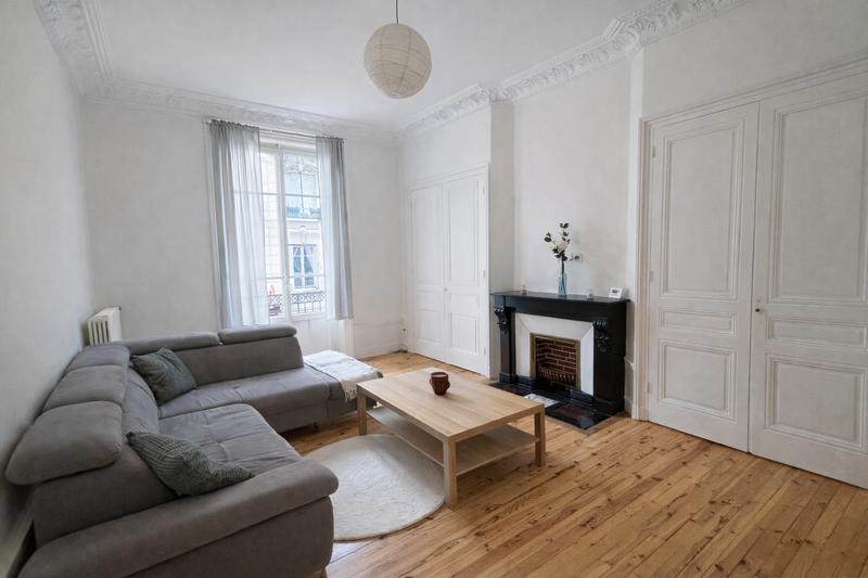 Appartement - 104 m² - 3 pièces