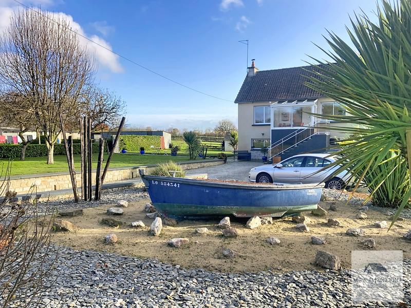 Maison - 102 m² - 5 pièces