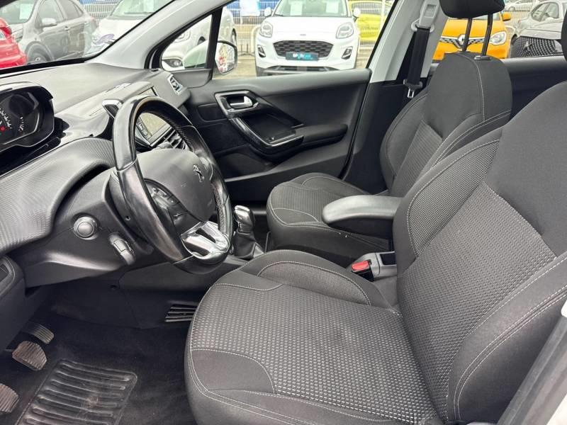 Peugeot 208 PureTech 82ch s&amp;S Bvm5 Allure