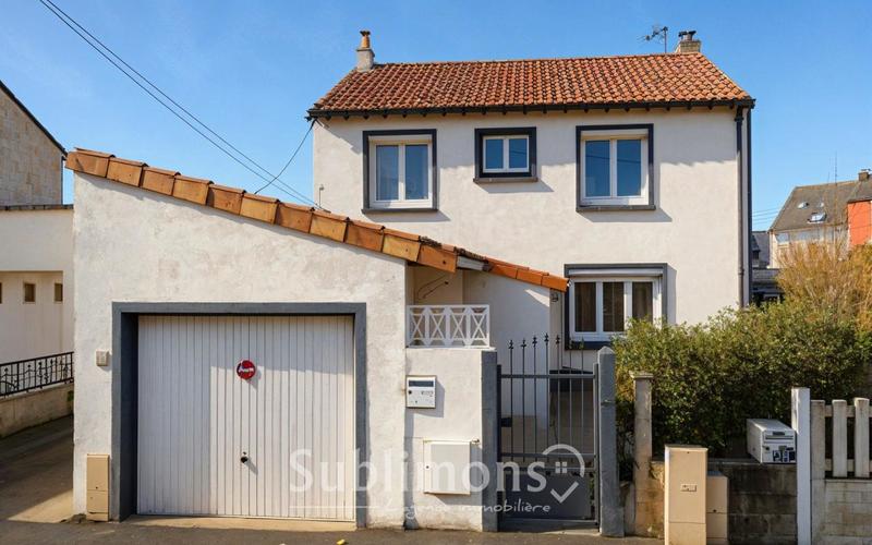 Maison - 88 m² - 5 pièces