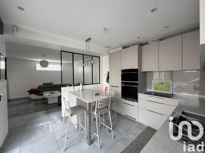 Maison - 108 m² - 5 pièces