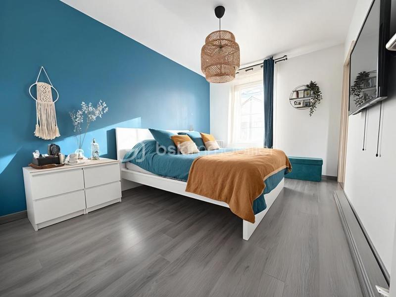 Maison - 104 m² - 5 pièces