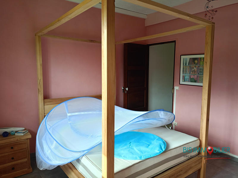 Maison - 184 m² - 5 pièces