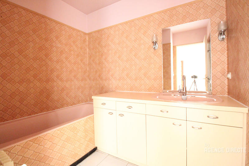 Appartement - 90 m² - 5 pièces