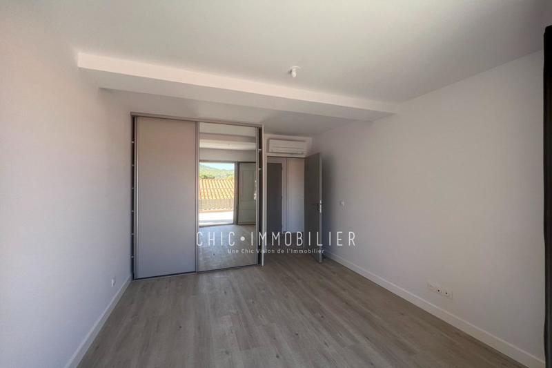 Villa - 95 m² - 4 pièces