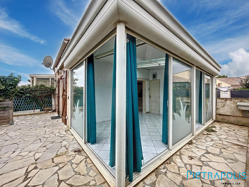 Maison - 61 m² - 2 pièces