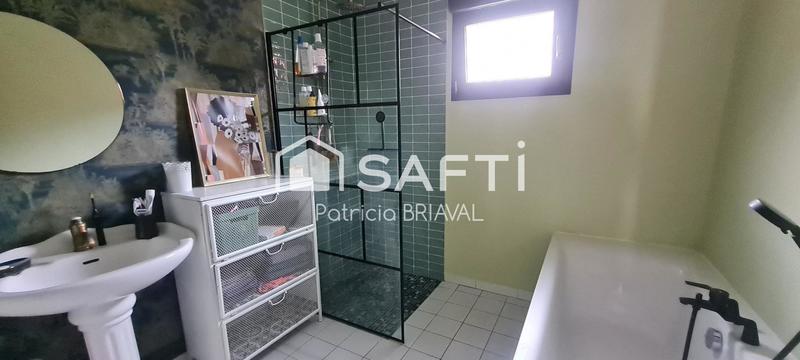 Maison - 140 m² - 7 pièces