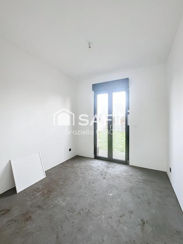 Maison - 200 m² - 5 pièces