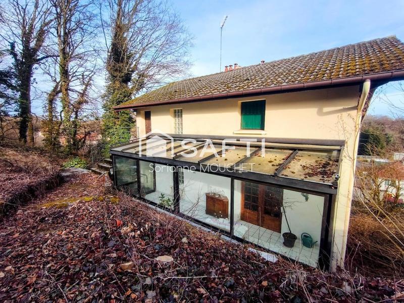 Maison - 181 m² - 6 pièces