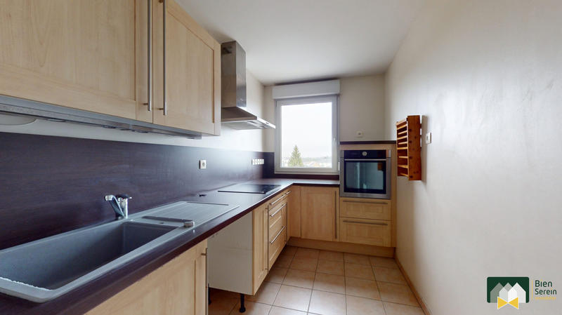 Appartement - 77 m² - 3 pièces