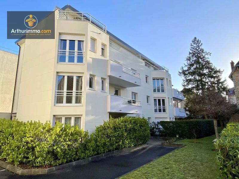 Appartement - 90 m² - 4 pièces