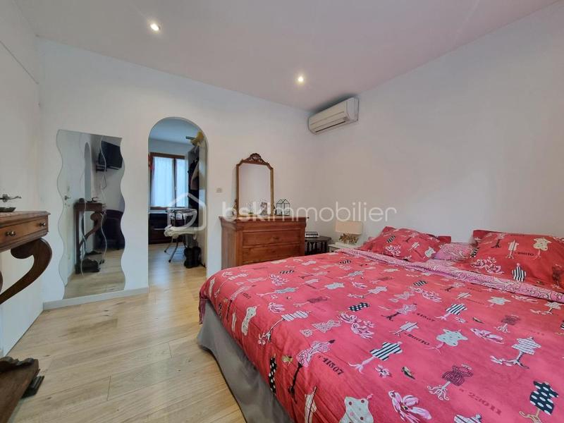 Maison traditionnelle - 134 m² - 5 pièces