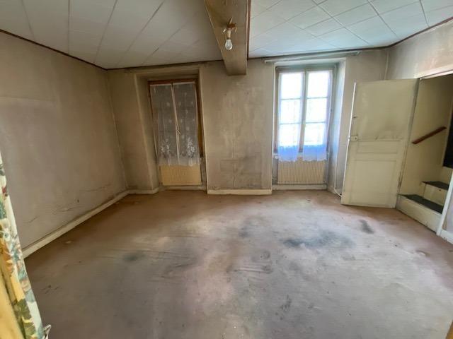 Maison - 93 m² - 4 pièces