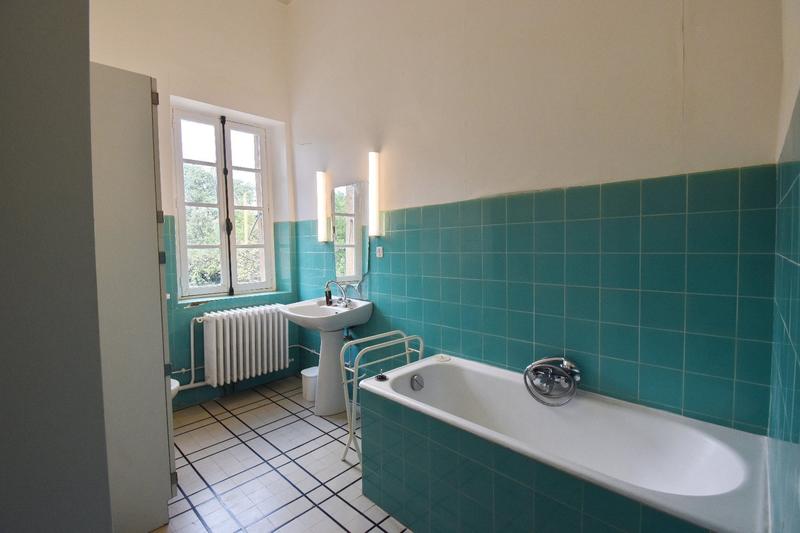 Maison - 490 m² - 21 pièces