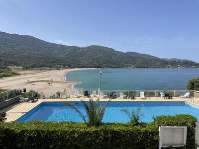 Appartement - 76 m² - 4 pièces