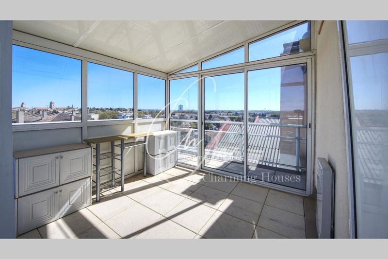 Appartement - 210 m² - 5 pièces