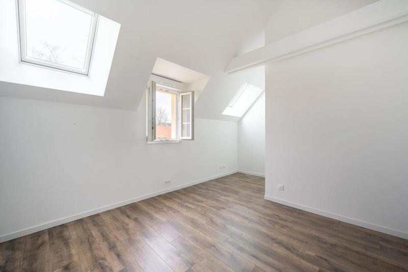 Maison - 141 m² - 6 pièces