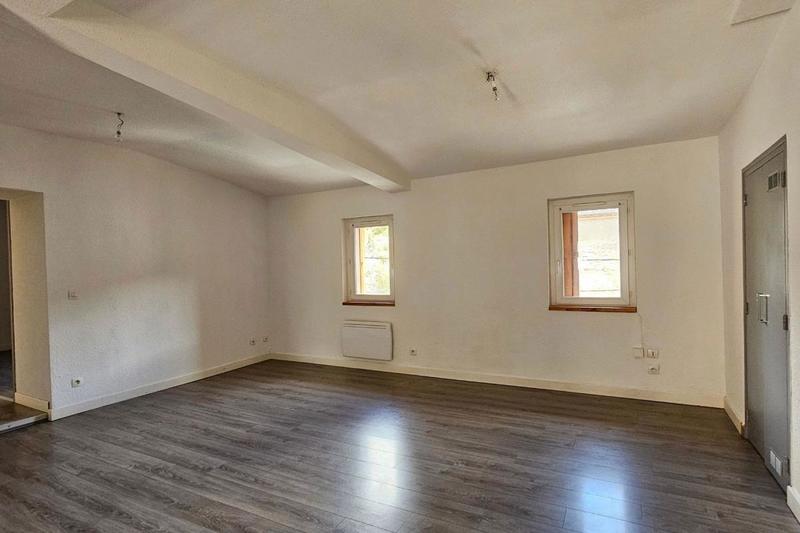 Appartement - 309 m² - 14 pièces