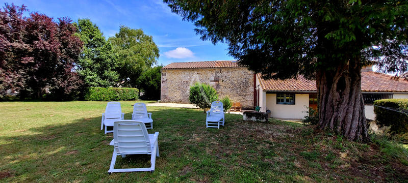 Maison - 190 m² - 8 pièces