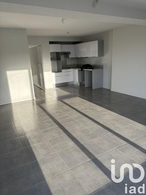 Appartement - 90 m² - 4 pièces