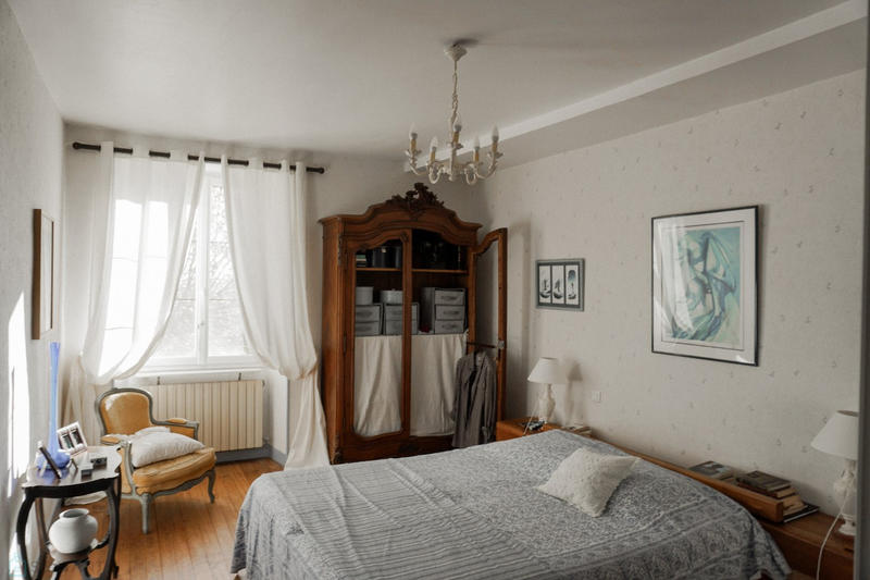 Maison - 298 m² - 9 pièces