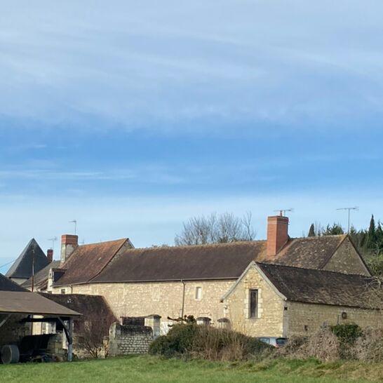 Corps de ferme - 300 m² - 10 pièces