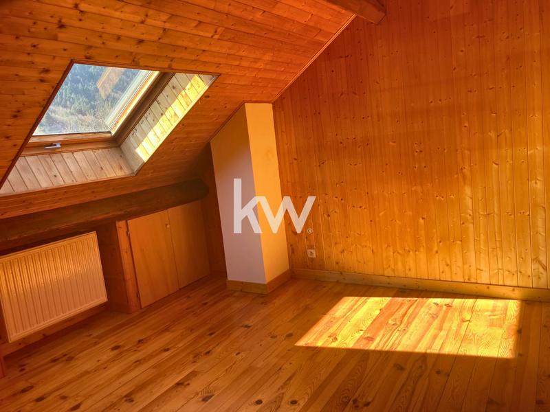 Maison ancienne - 165 m² - 9 pièces