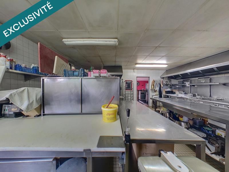 Local commercial - 470 m² - 8 pièces