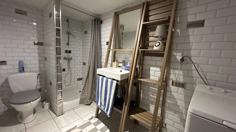 Maison - 288 m² - 7 pièces