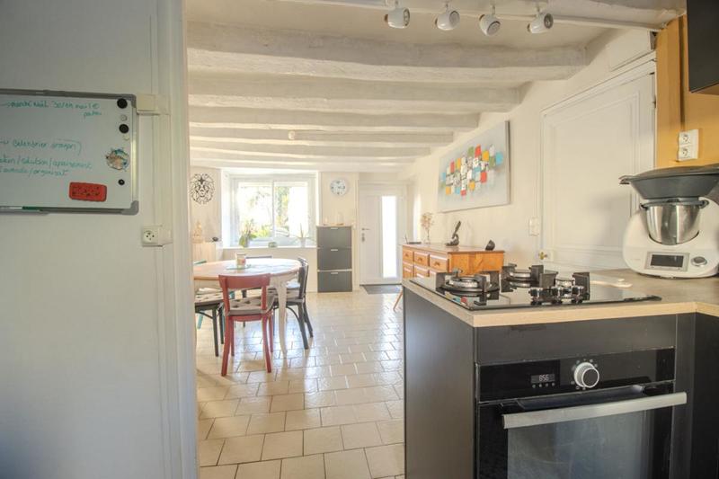 Maison - 90 m² - 6 pièces