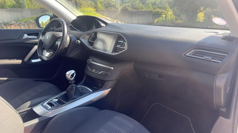 Peugeot 308 II 1.2 PureTech 110 Allure