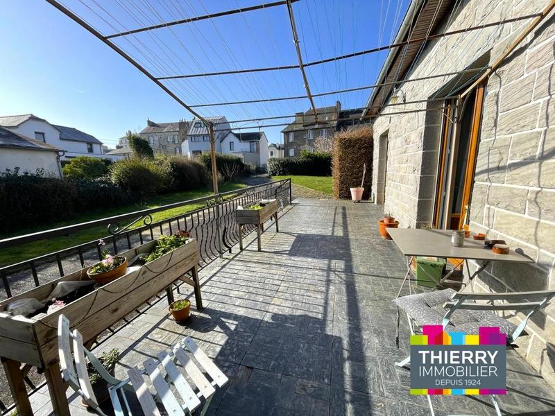 Maison - 103 m² - 6 pièces