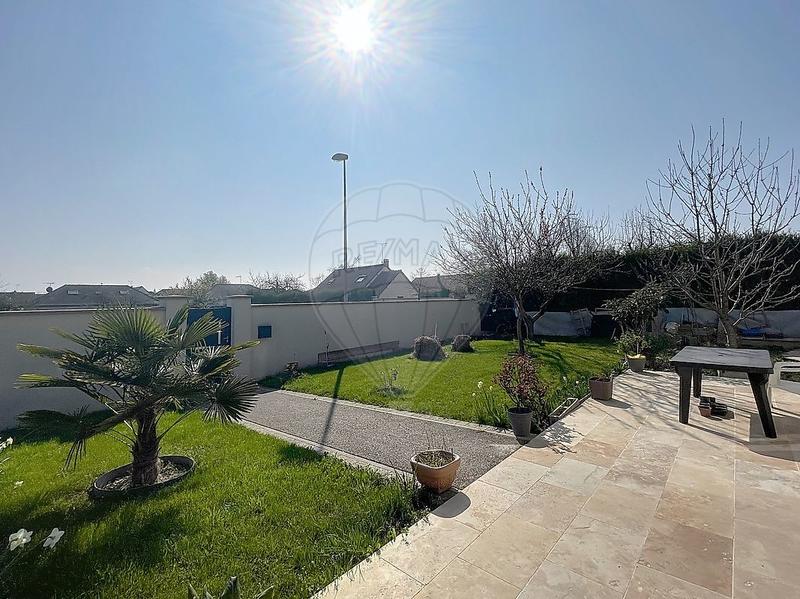 Maison - 103 m² - 6 pièces