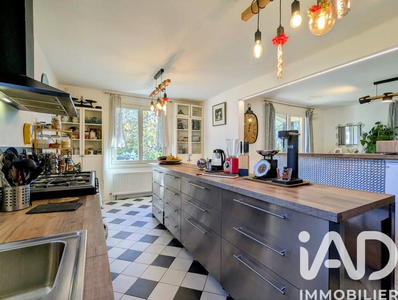 Maison - 134 m² - 4 pièces